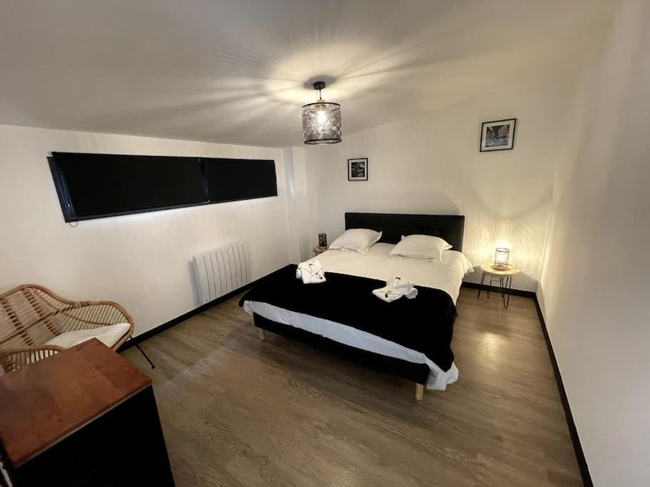 Superbe Loft Lumineux A Caen Lägenhet Exteriör bild